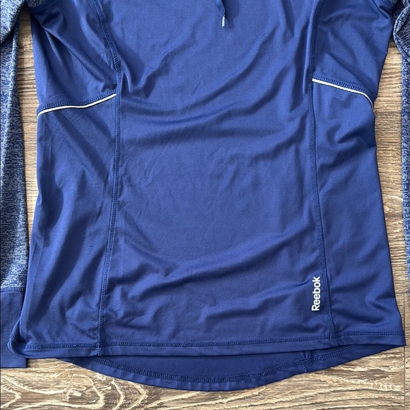 Reebok Women's Large Navy Blue Drawstring Cowl Neck Lightweight Running Pullover - Picture 2 of 13